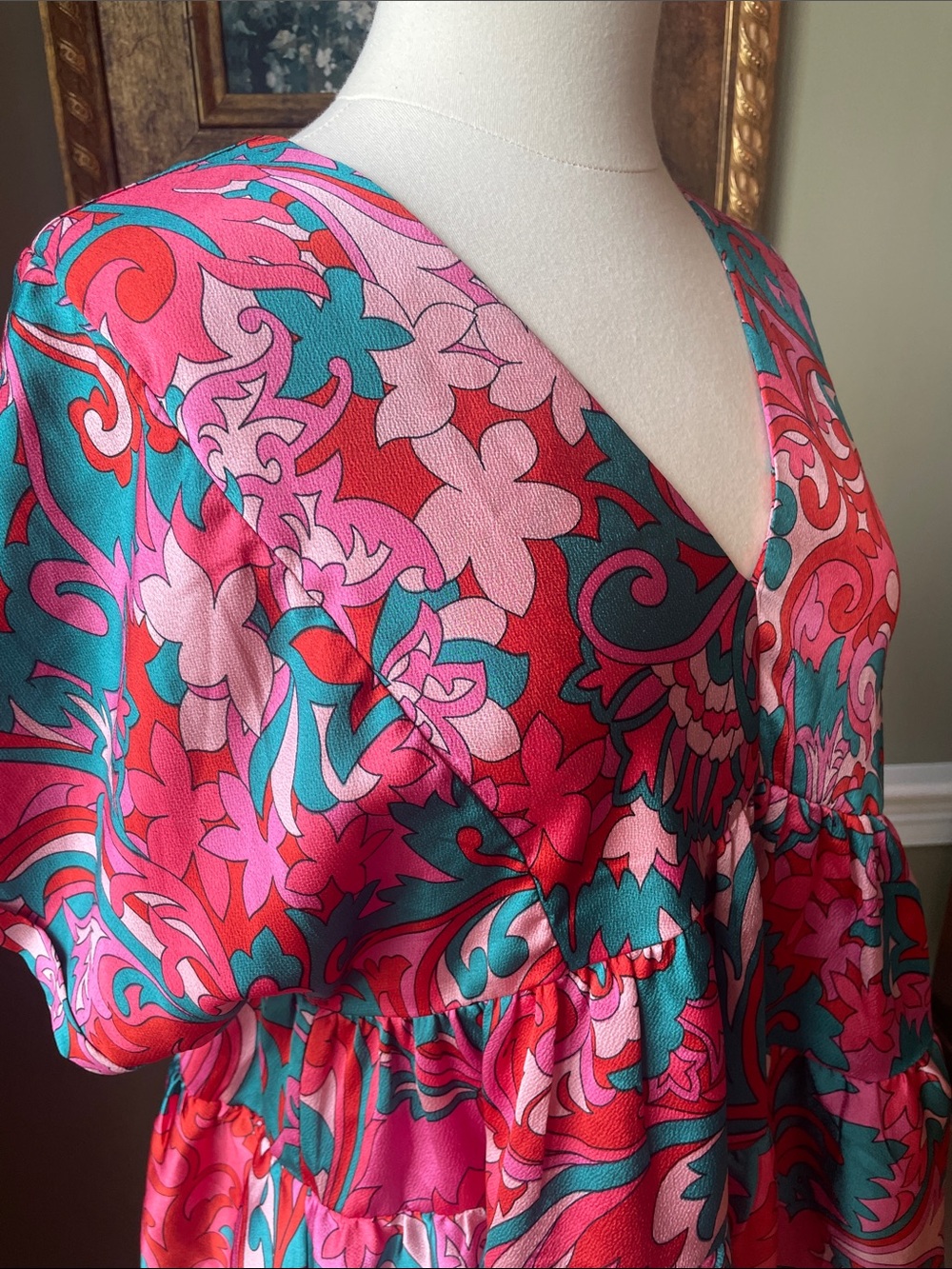 entro Pink & Teal Floral V-Neck Tunic - Picture 2 of 4